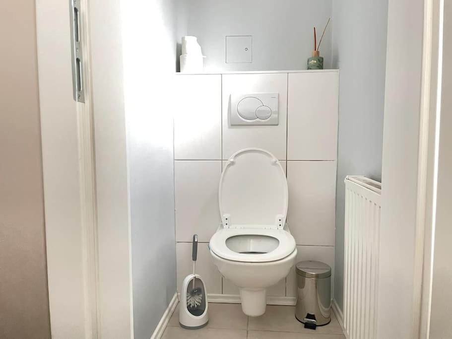 Modern & Charming @ Villas Quarter! 7Min To Center Вена Экстерьер фото